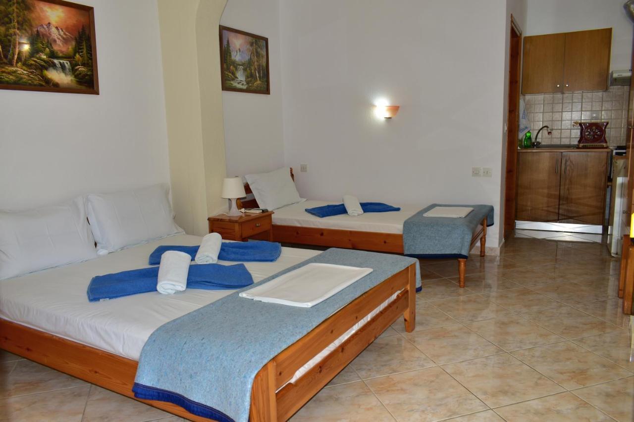 Pansion Pandora Apartment Skiathos Exterior foto