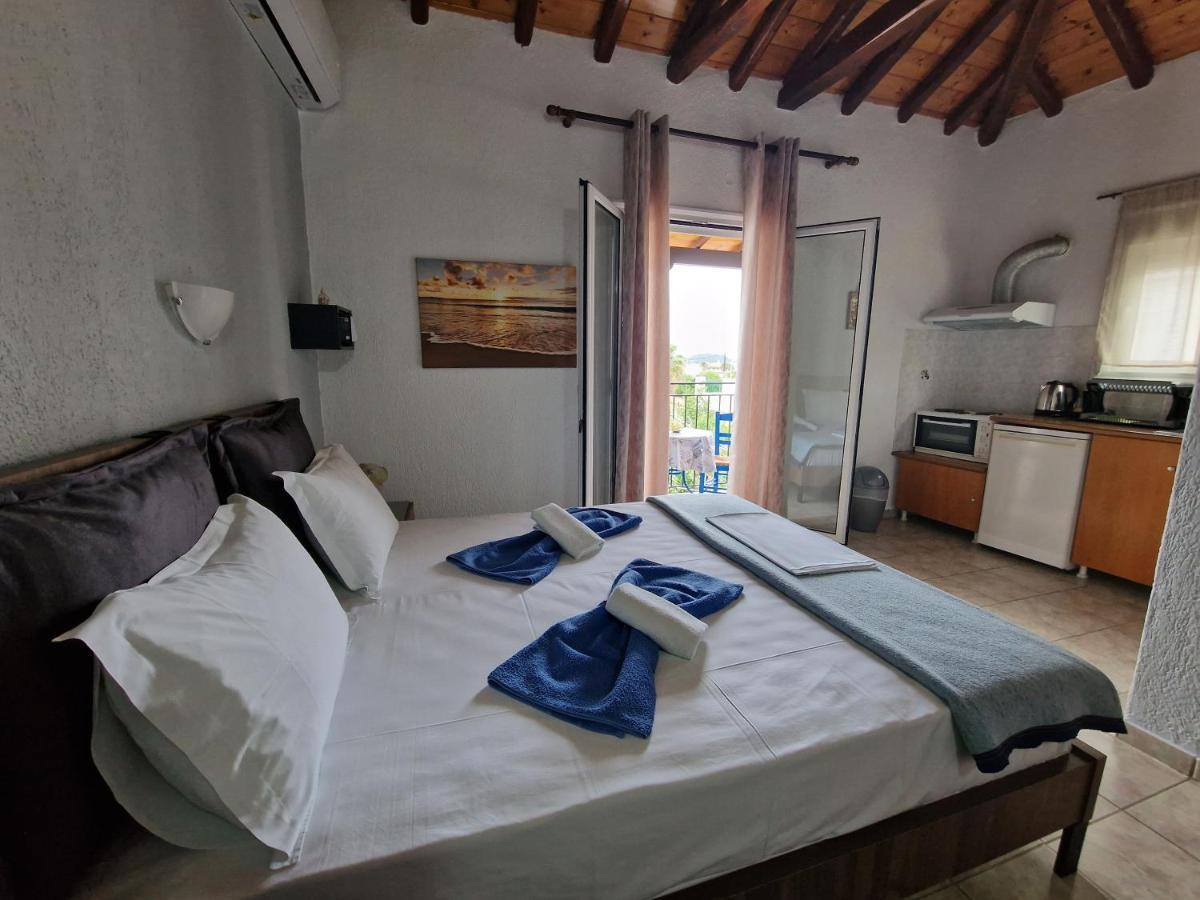 Pansion Pandora Apartment Skiathos Exterior foto