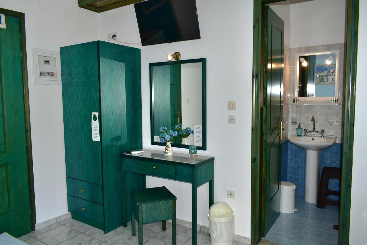 Pansion Pandora Apartment Skiathos Exterior foto