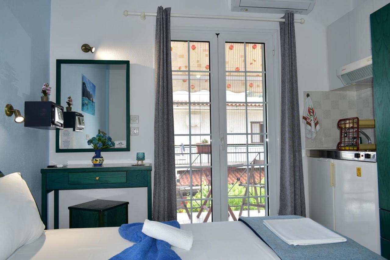 Pansion Pandora Apartment Skiathos Exterior foto