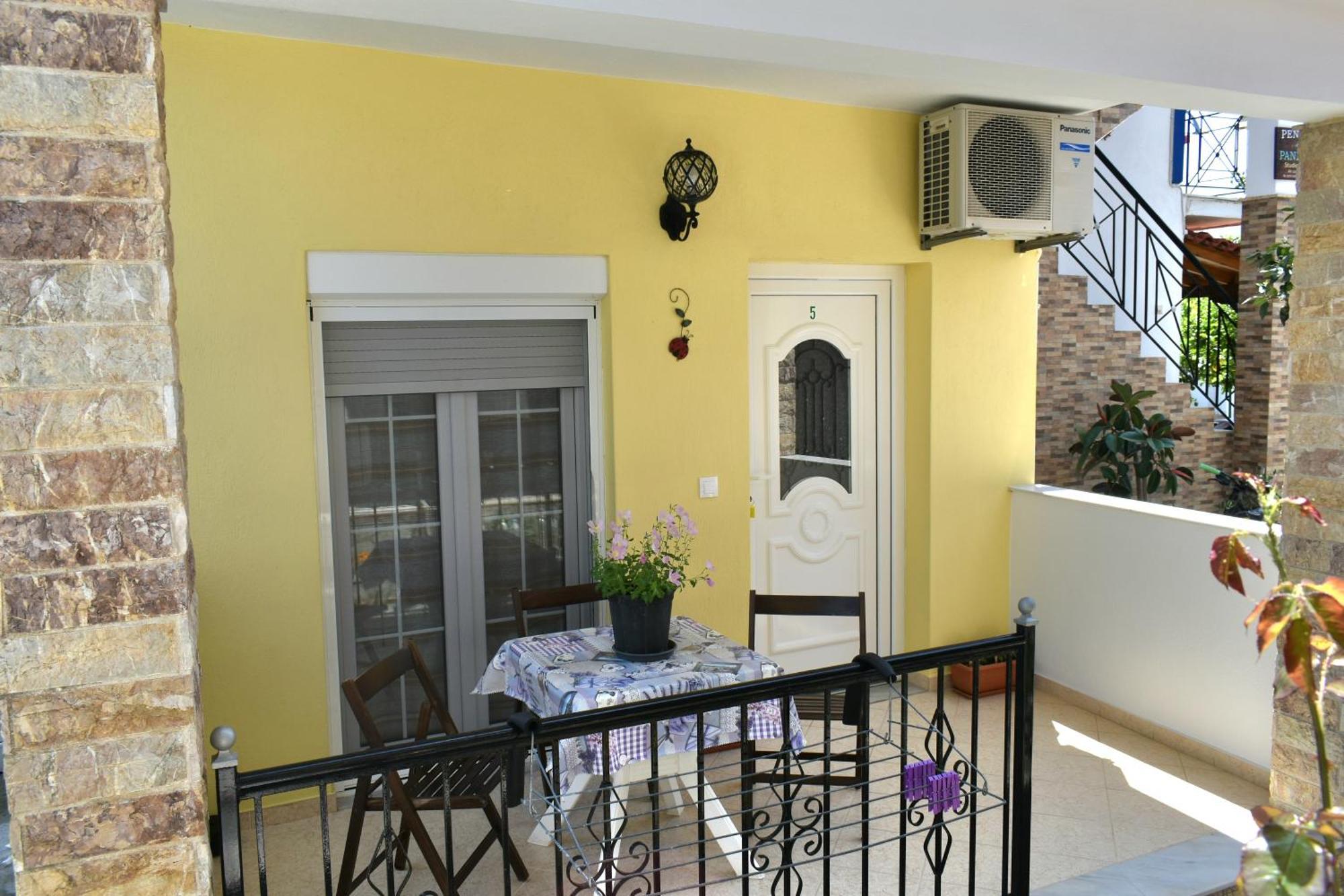 Pansion Pandora Apartment Skiathos Exterior foto